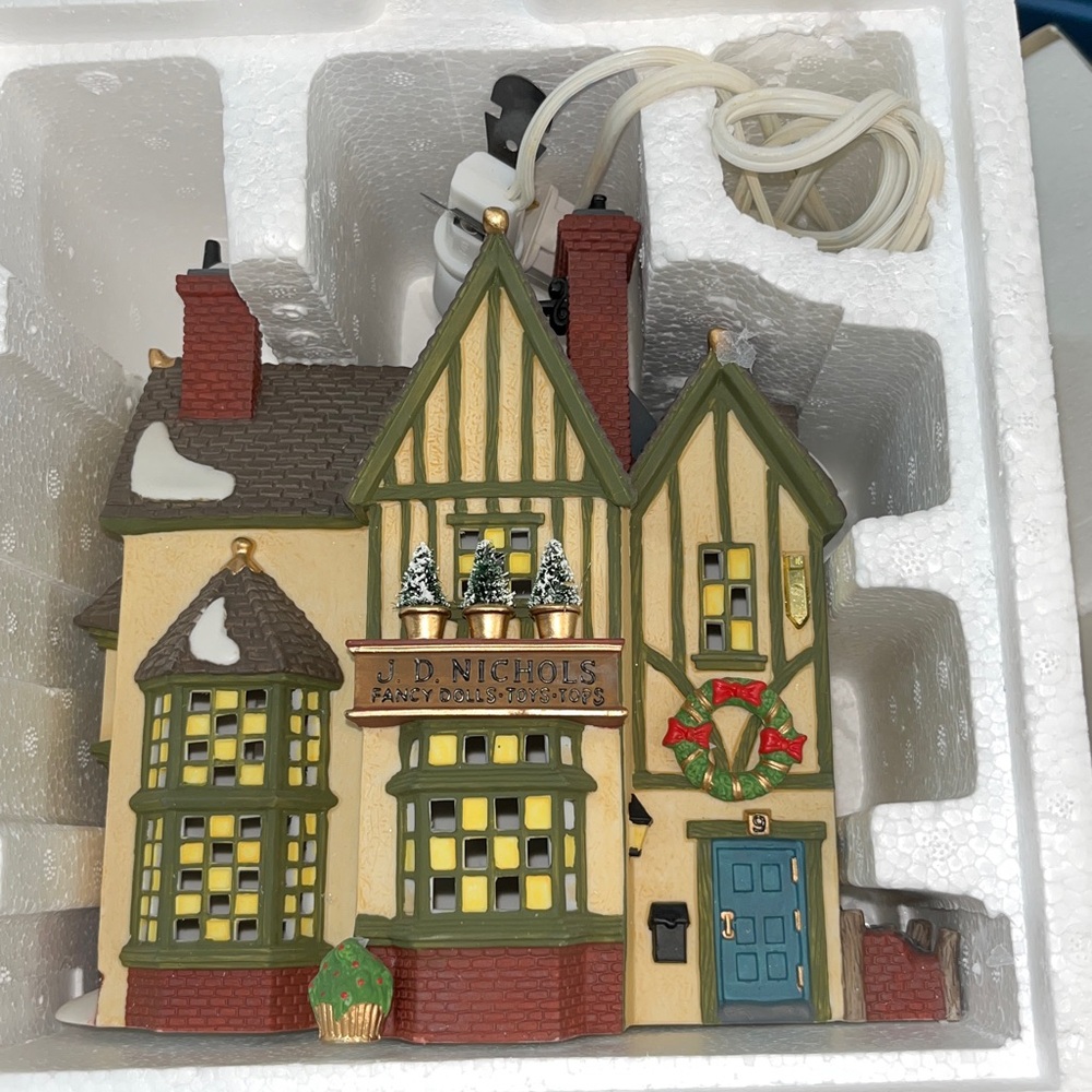 Heritage Village Collection Dickens' Village J.D. NICHOLS TOY SHOP in Box